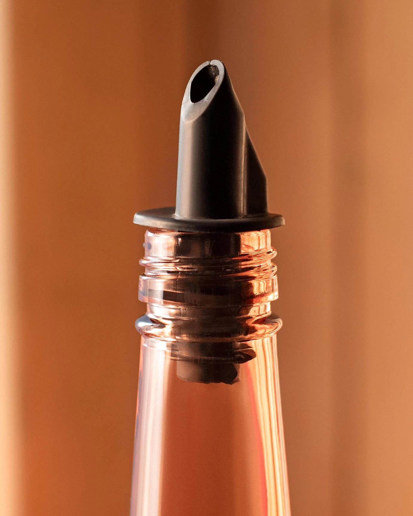 https://pub-6876de8987c3470585036704b8c85166.r2.dev/www.madamecocolebanon.com/public/data/products_gallery/66042ffb69dd6.webp