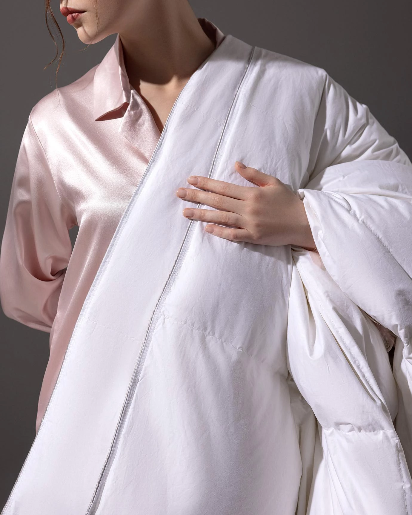 https://pub-6876de8987c3470585036704b8c85166.r2.dev/www.madamecocolebanon.com/public/data/products_gallery/6706602bb4da3.webp
