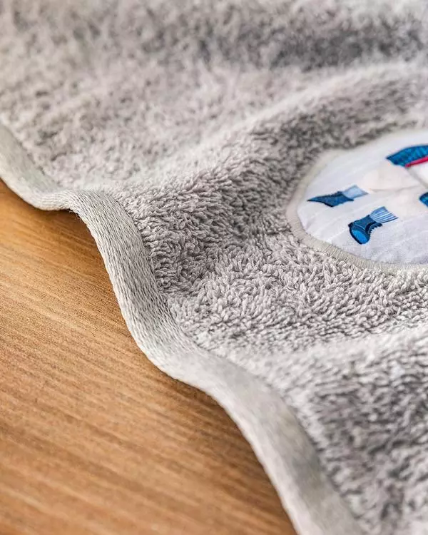 Billie Face Towel