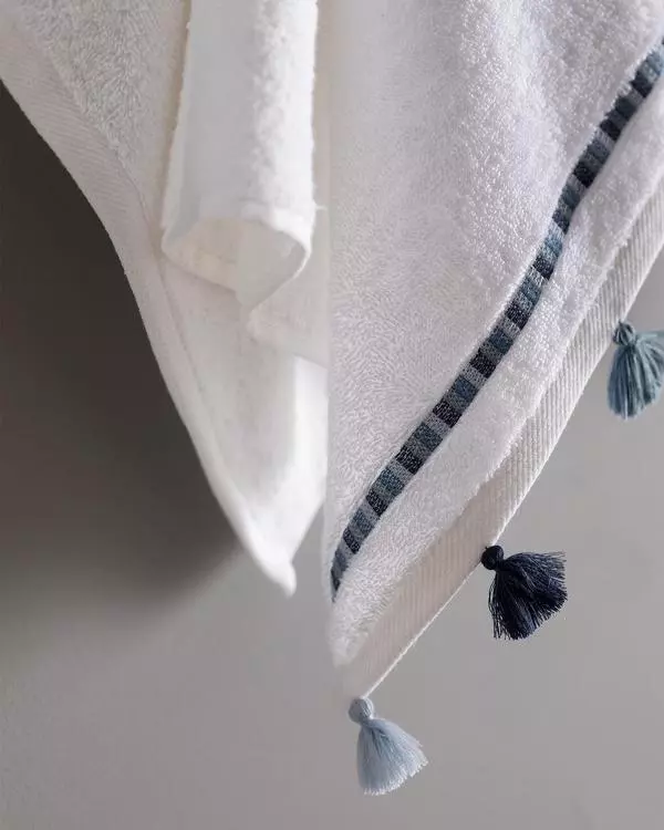 Gland Face Towel