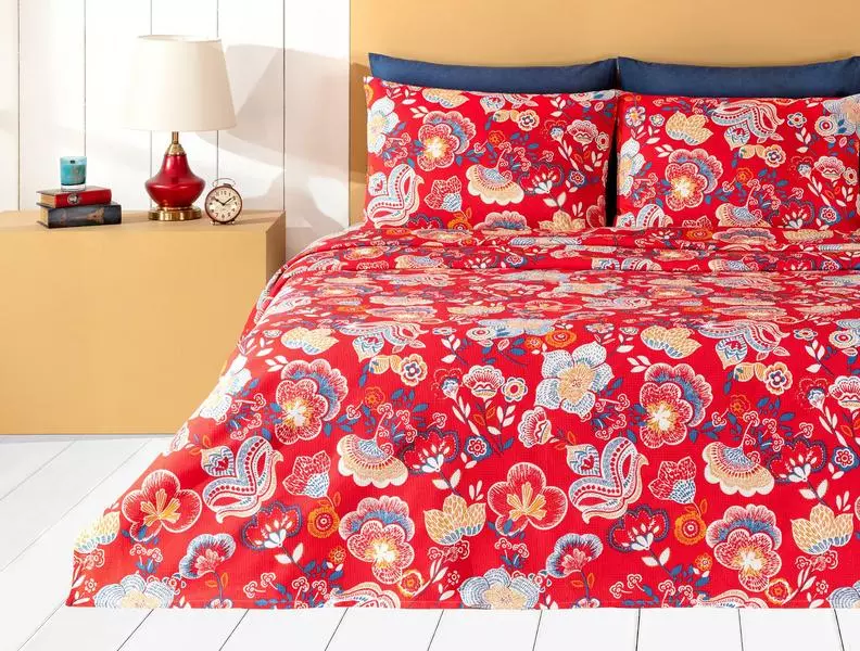Kozet Patterned Single Size Coverlet Set