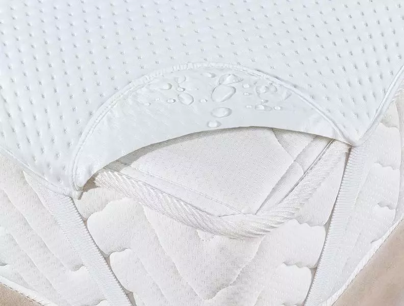 Clarte Waterproof Bed Protector