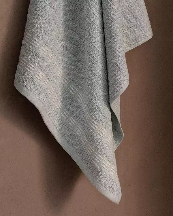 Arjean Bath Towel