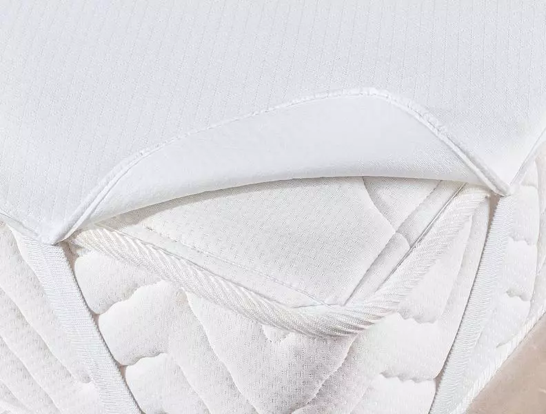 Flore Waterproof Bed Protector