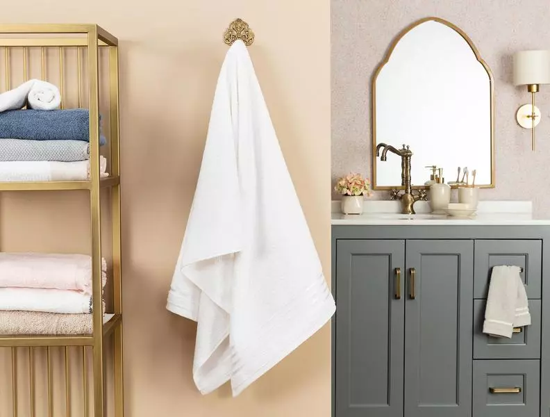 Maynor Flouche Bath Towel