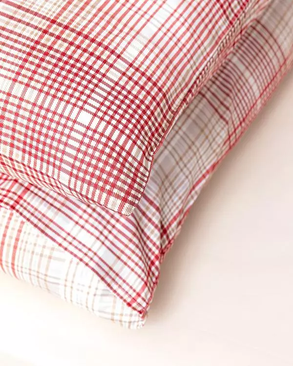 Fayanna Pillowcase Set