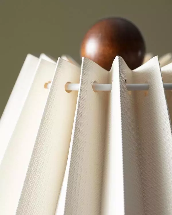 Charlotte Lamp