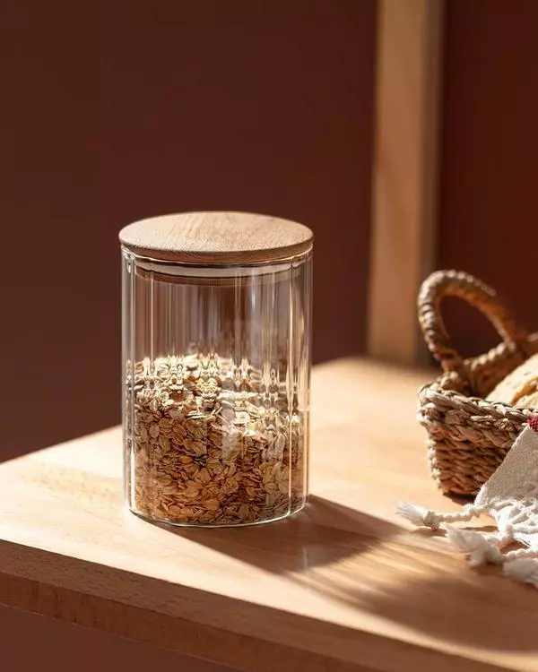 Lunel Cylinder Glass Jar With Optics - Medium Size