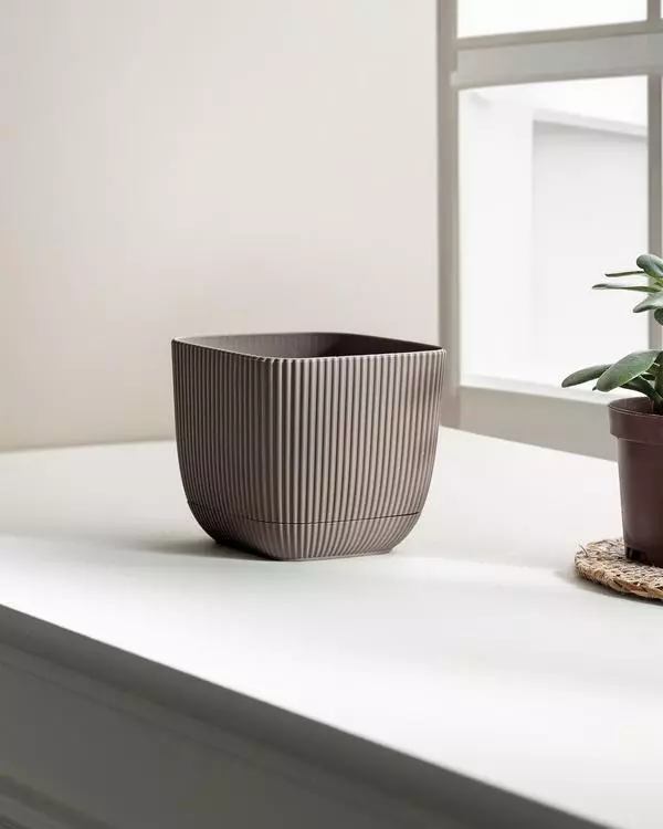 Abella Flower Pot 670 Ml