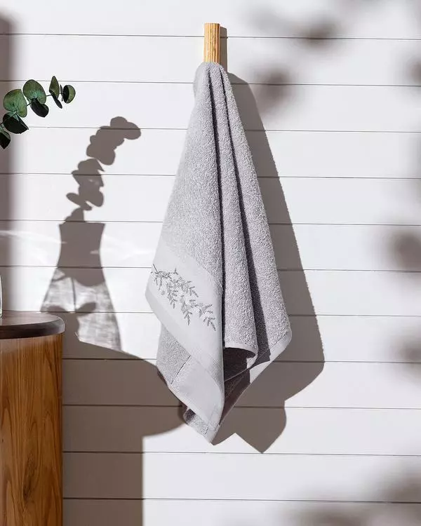 Pansy Face Towel
