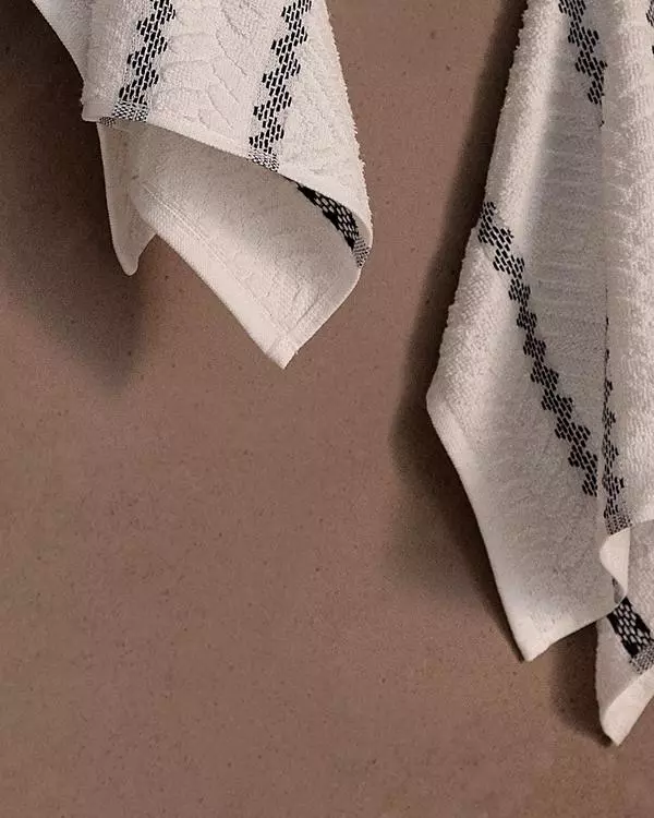 Simone 2 Pack Hand Towel