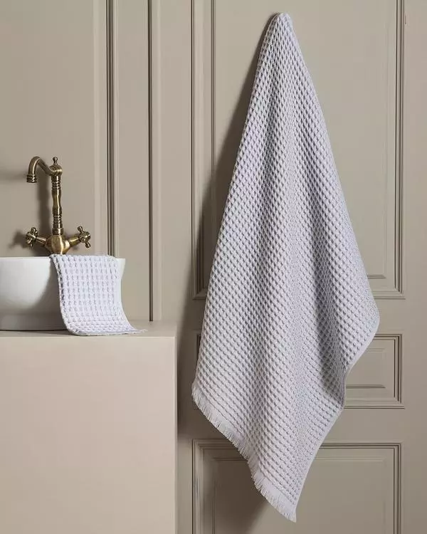 Marlie Bath Towel