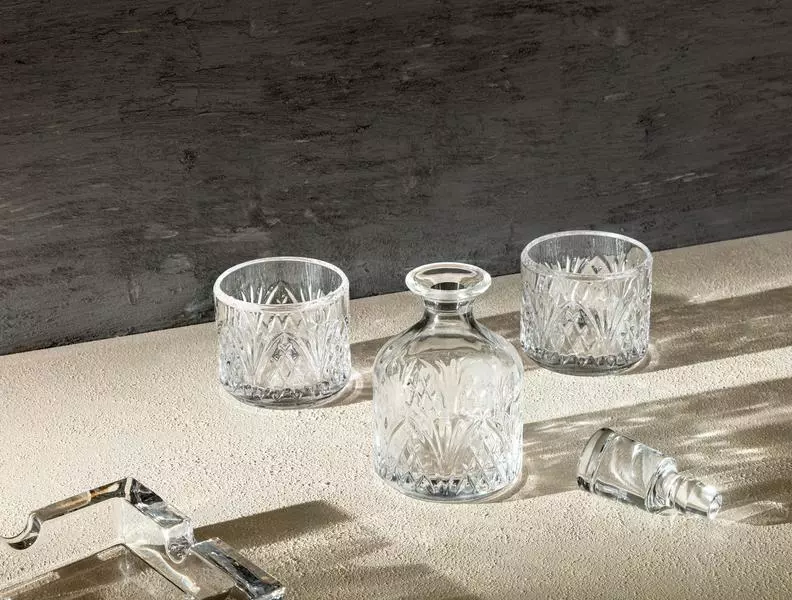 Aron 3-Pcs Glass Whiskey Carafe Set - With Lid