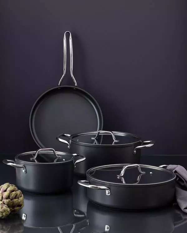Titanium Profesional  Cookware Set