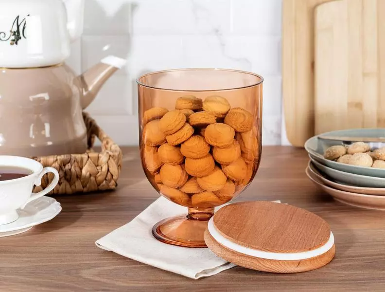 Storage Box With Wooden Lid 1600Ml