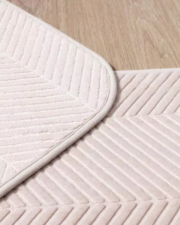 Emele Tapis De Bain