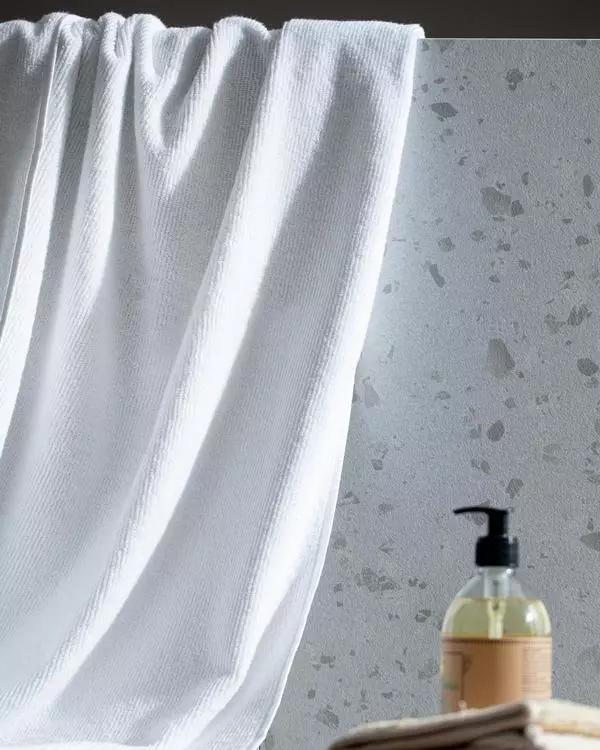 Delron Towel Set