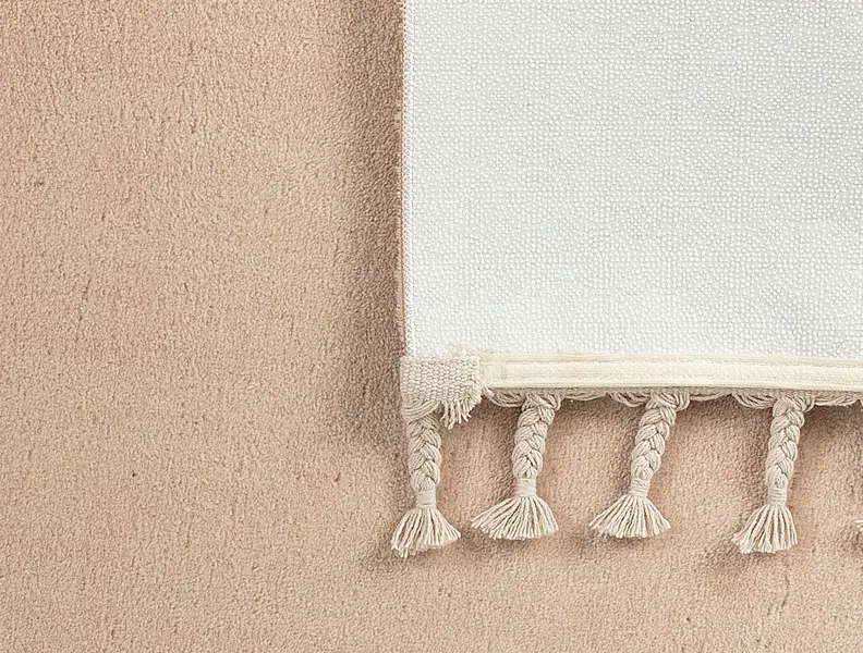 Carol Fringe Carpet