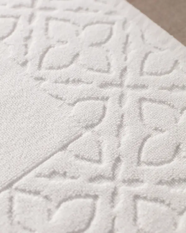 Chance Jacquard Foot Towel