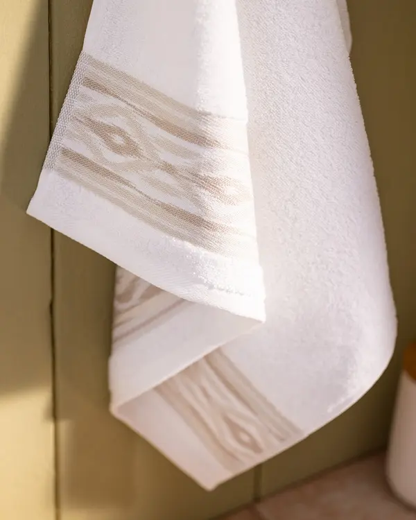 Daine Face Towel