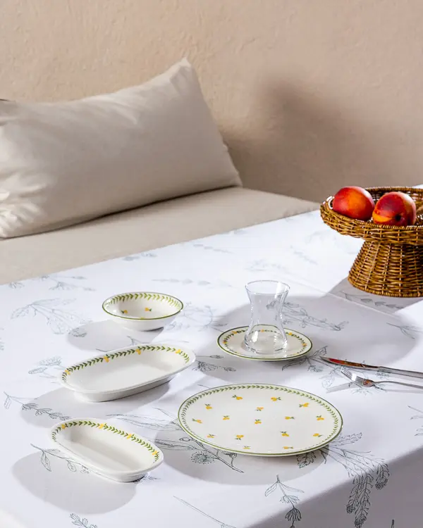 Camille 26 Piece Breakfast Set