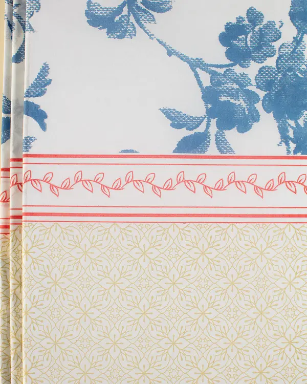 Laurette Disposable Tablecloth
