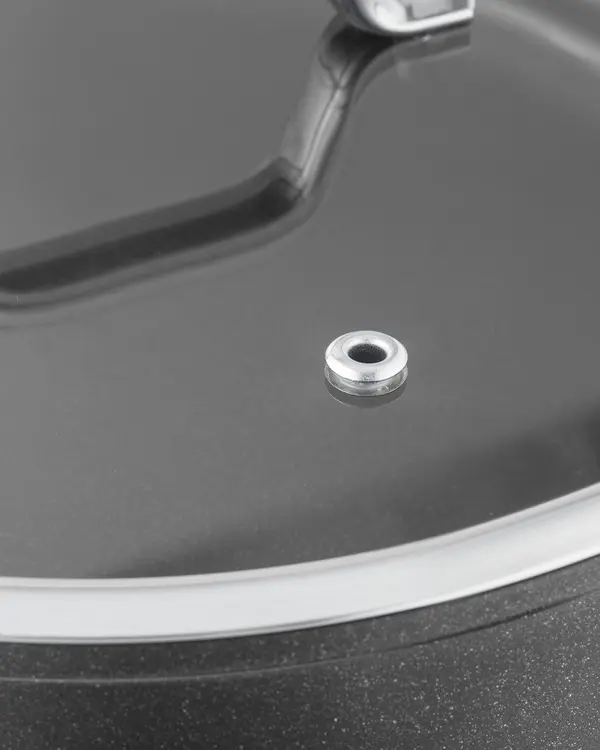 Titanium Professional 4 Piece Shallow Pan Set