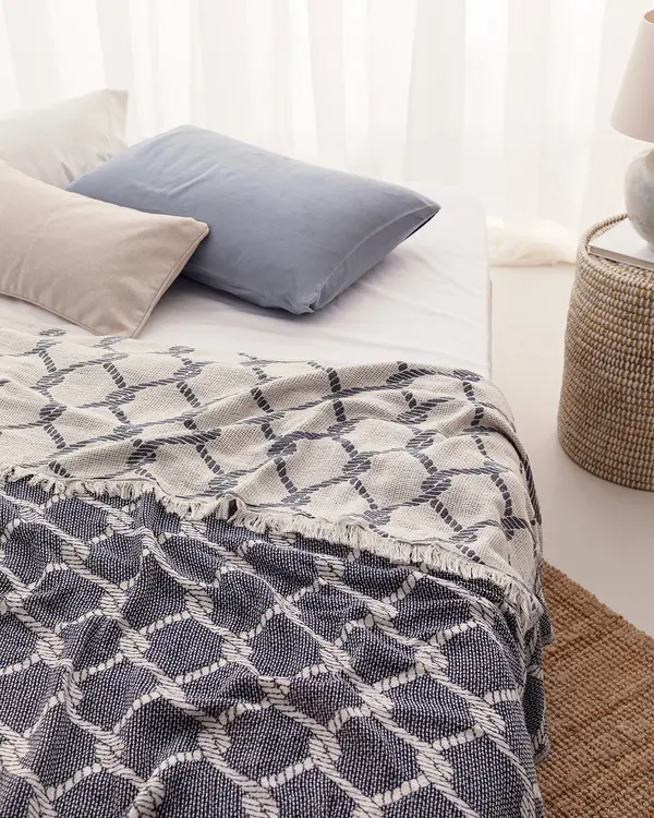 Aleon Double Size Bedspread