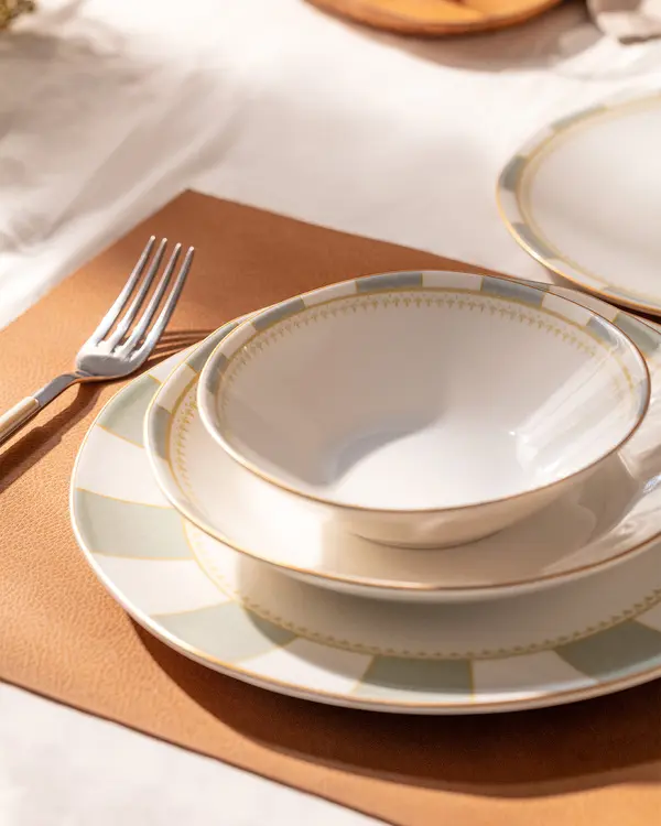 Royal 24 Pcs Dinner Set