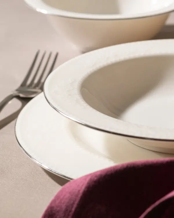 Relief Dinner Set 24 Pcs