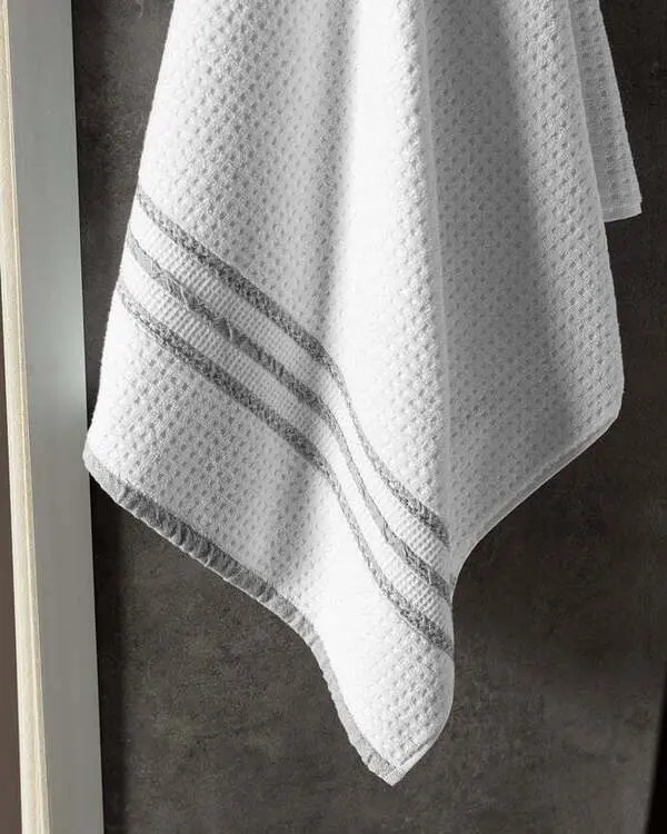 Alissa Bath Towel