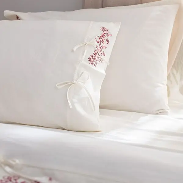 Relief King Size Tied Duvet Cover Set