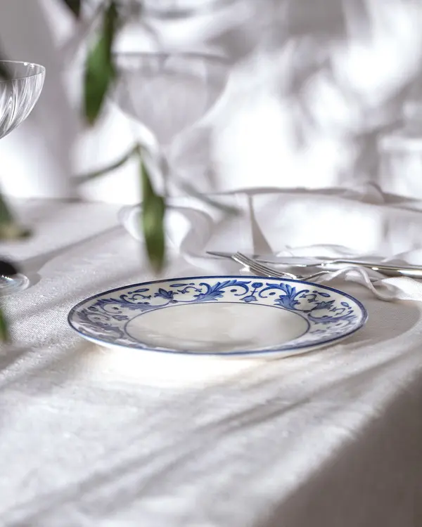Reve Bleu Nuit Cake Plate