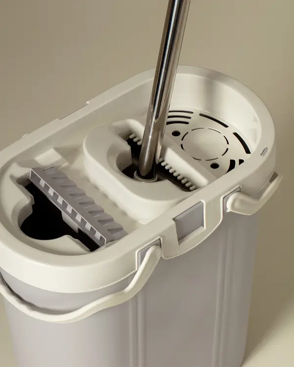 Verly 3 Compartment Tablet Mop Set