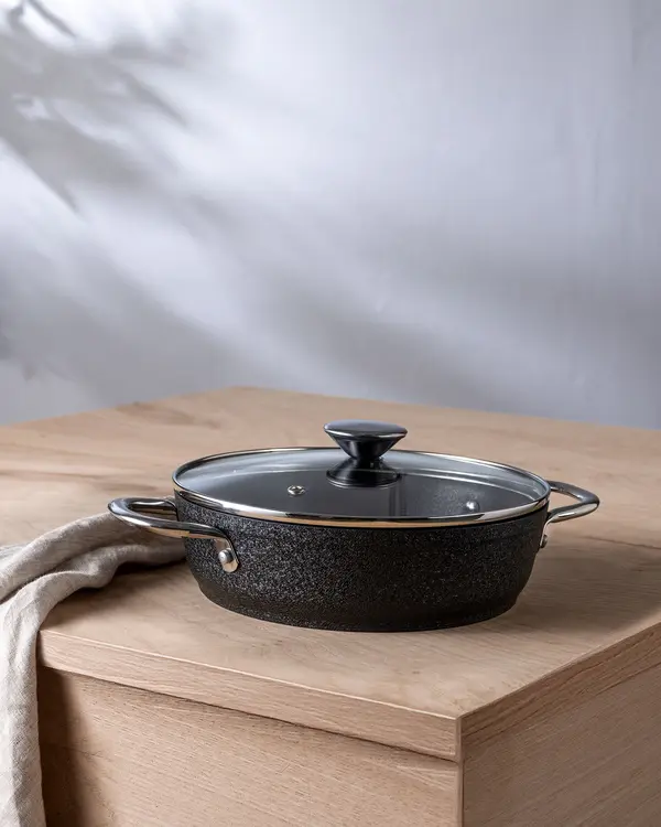 Noir Titanium Shallow Pot 22 Cm